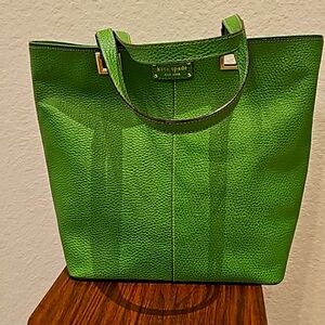 Kate Spade Bon Mot Shopper Madrid in ksgreen